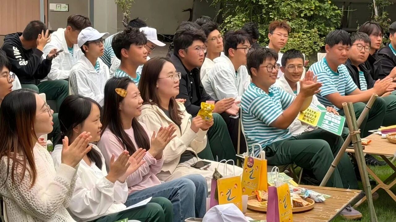 让每一名新生在“被看见”中找到自己的光丨八个书院举行入院礼
