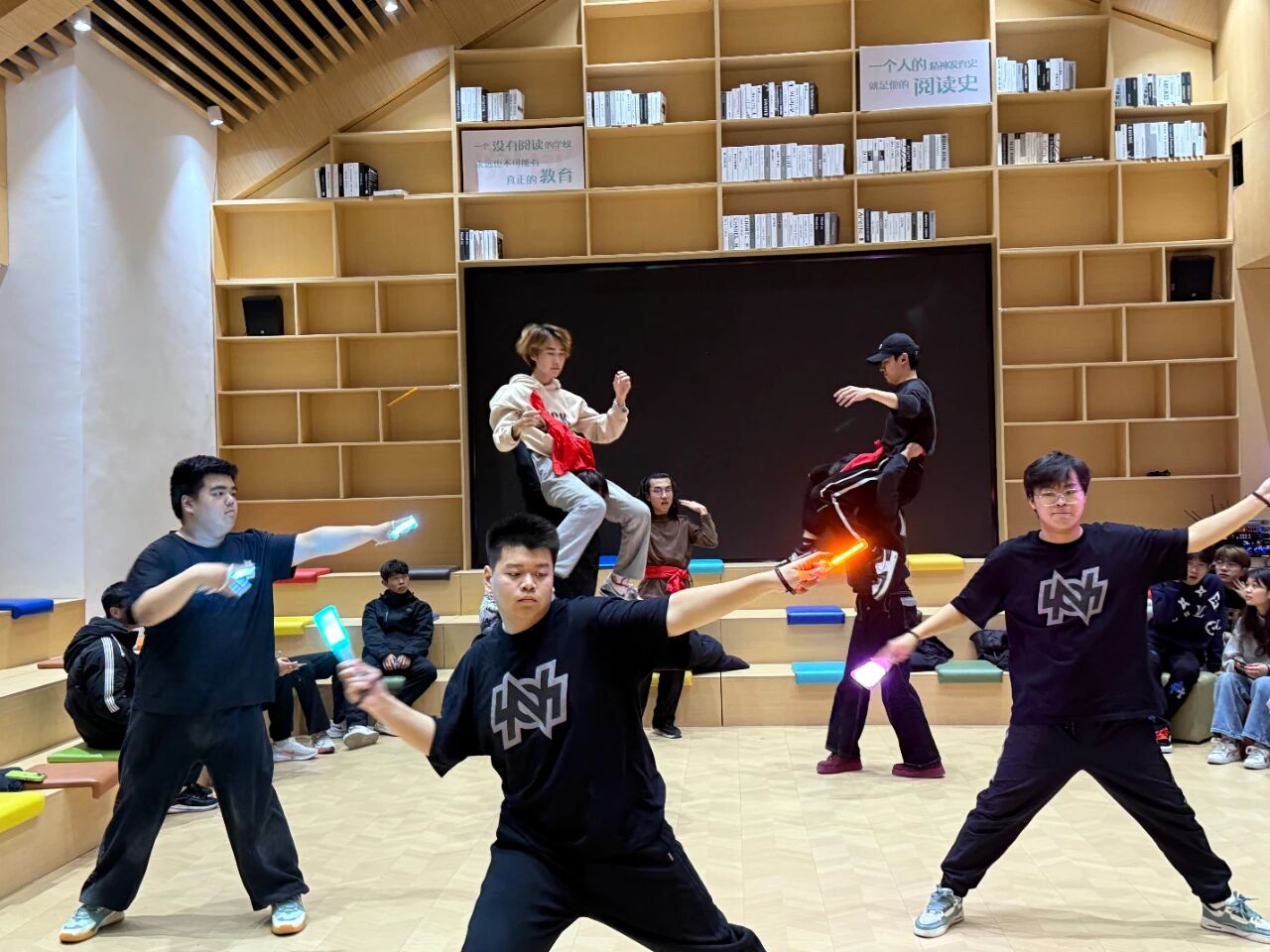 在有温度的爱里,做自己的导演